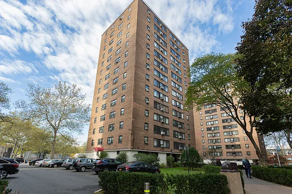 Sold by Compass | media 16