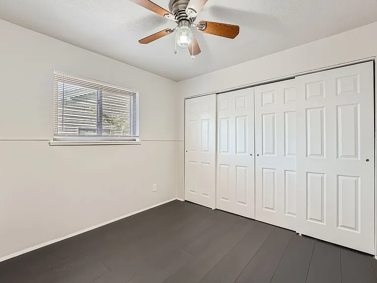2865 S Fairfax St — Photo 7
