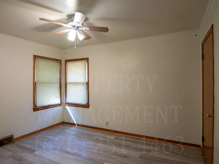 710 S Cline Rd — Photo 13