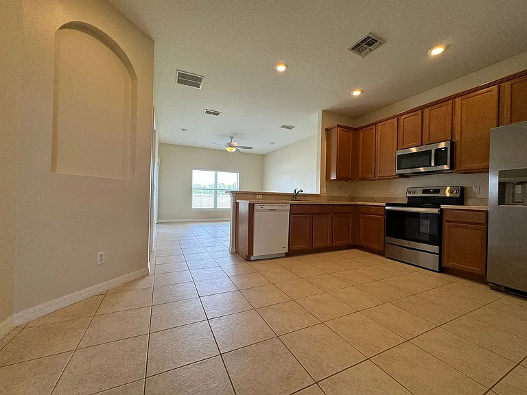 2269 Victoria Falls Dr — Photo 7