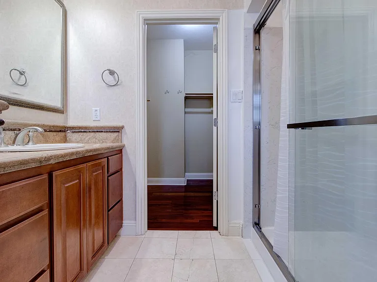 49200 Tulip Ter — Photo 17