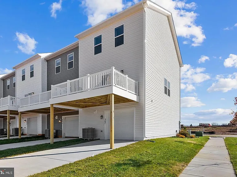22 Aloma Way — Photo 10