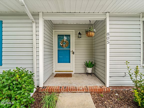 4th image of 805 Deblea Ct