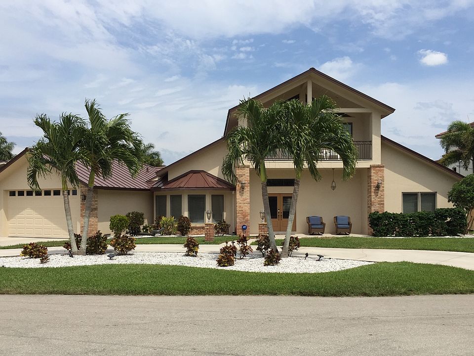 1st image of 940 Aqua Ln