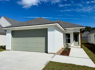 215 Berchman Oaks Dr, Lafayette, LA 70506