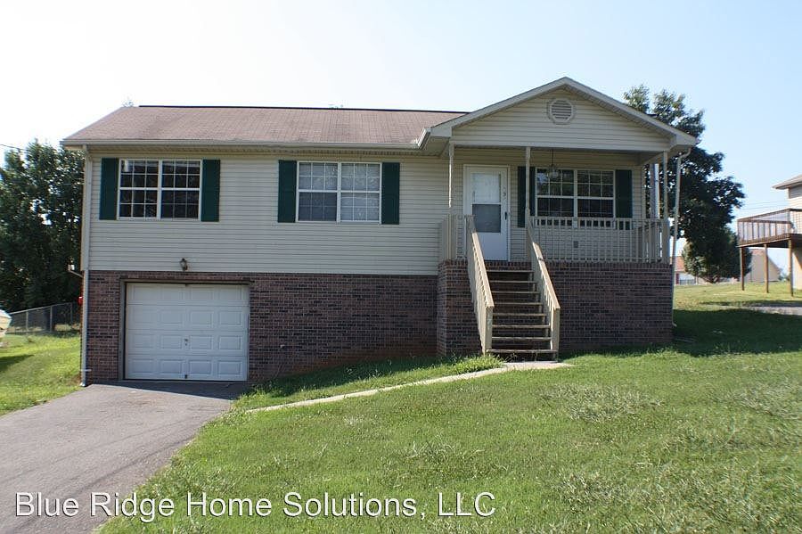 1st image of 171 Bradford Dr