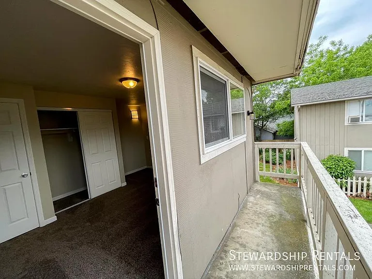1859 W 12th Ave — Photo 14