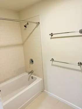 15 Kensington Ct #1 — Photo 6