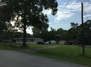 21907 Southpark St, New Caney, TX 77357