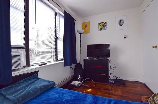 Rented by J Misrahi Realty Corp | media 7