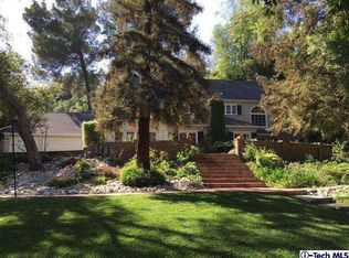 4071 Dover Rd, La Canada Flintridge, CA 91011