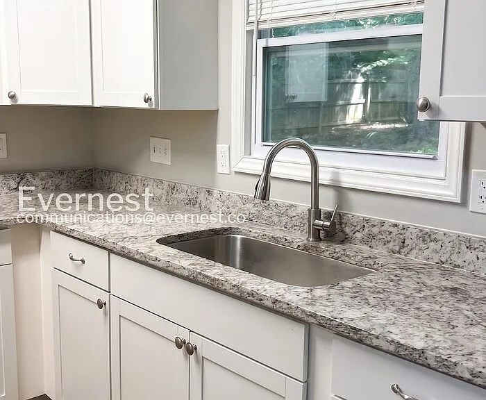 6506 Santa Cruz Trl — Photo 4