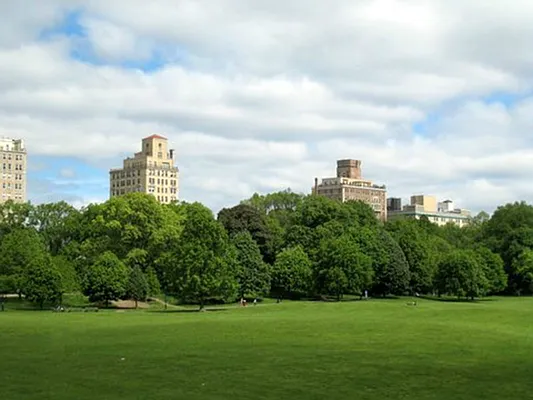 Sold by Sotheby's International Realty | media 12