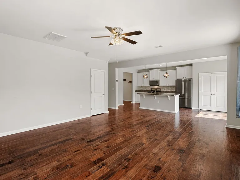 1908 Nellora Ln — Photo 6
