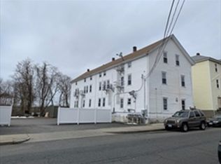 2016 N Main St, Fall River, MA 02720