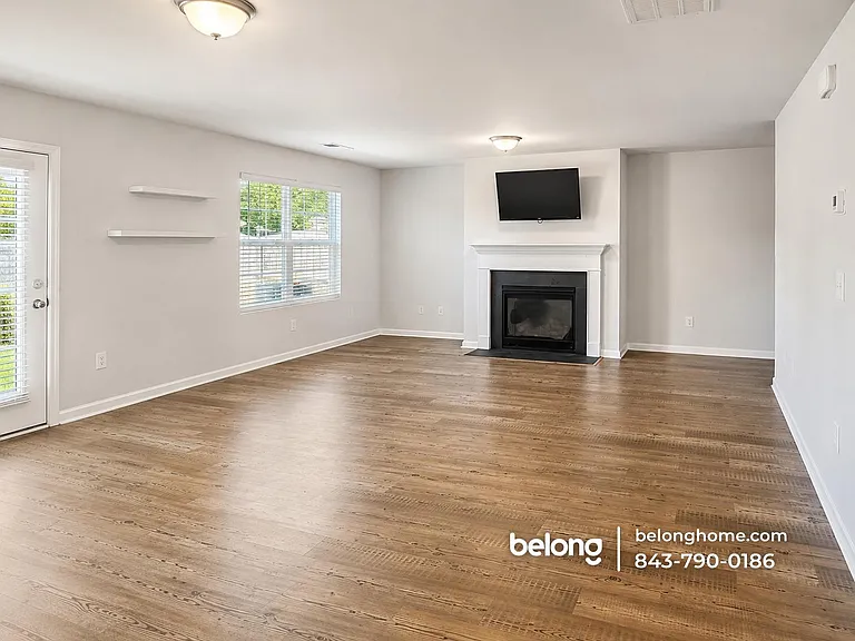 297 Windfall Rd — Photo 6