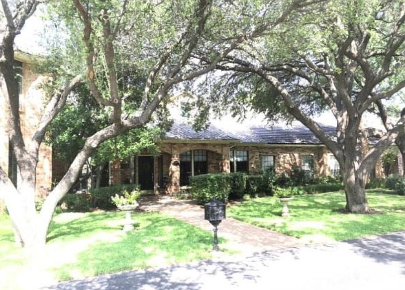 1st image of 122 Lytle Place Dr
