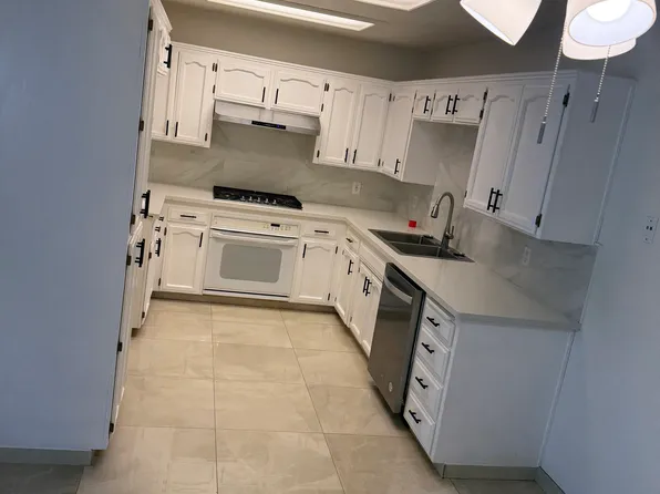 1542 E Alluvial Ave, Fresno, CA