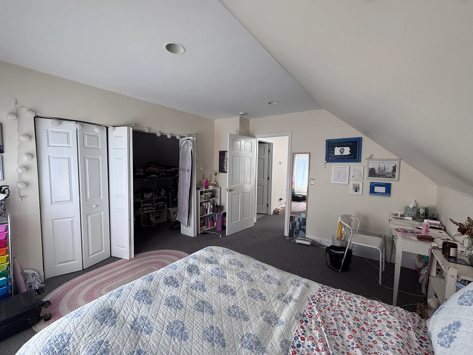 4 bed, 2756 sqft, $3,100 — Photo 4