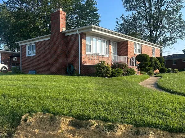 8300 Berkwood Ct, Baltimore, MD 21237