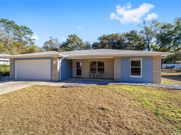 810 W Deacon Pl, Citrus Springs, FL 34434