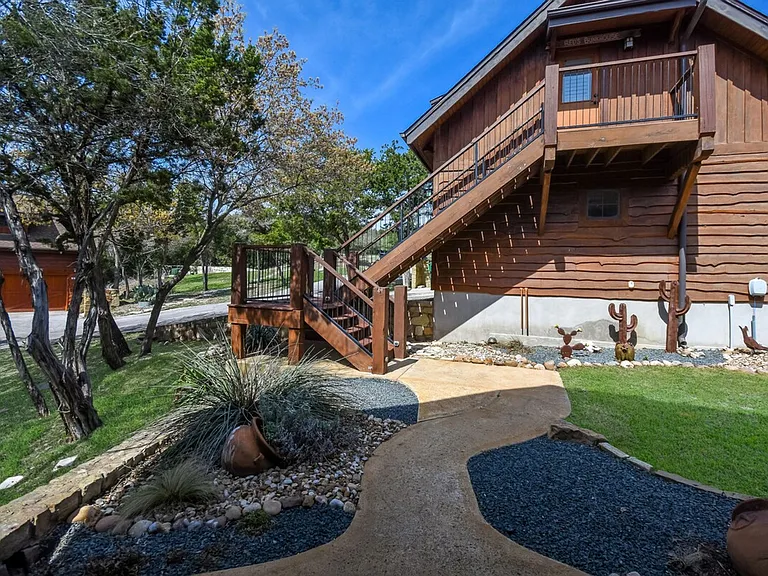 7221 Trident Ln #ID1521782P — Photo 13