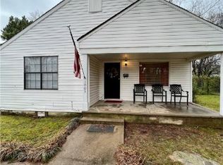 1003 Lowell Rd, Springdale, AR 72764