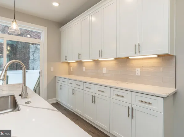 141 W Huntingdon St APT 1, Philadelphia, PA 19133