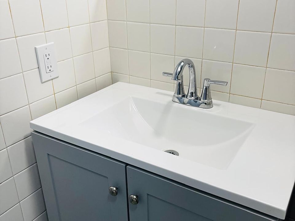 Bathroom Vanity