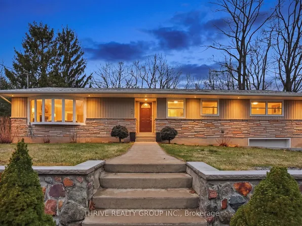 9650 Joanne Ave, Lambton Shores, ON N0M 1T0