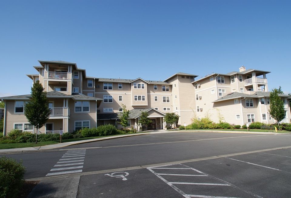 1st image of 22425 SE Highland Ln Unit 205