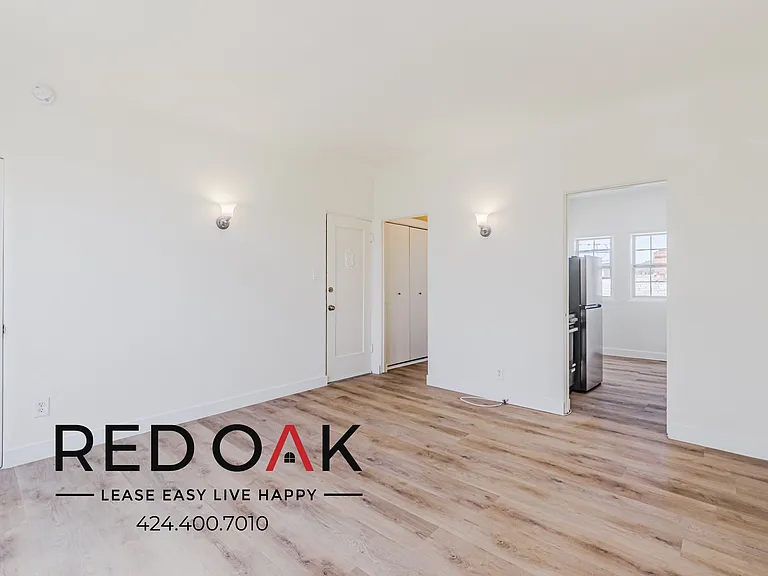 1274 S Mullen Ave #1272-1/4 — Photo 5