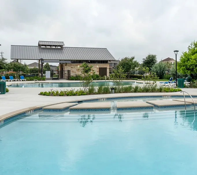 3 bed, 1243 sqft, $1,820 — Photo 3