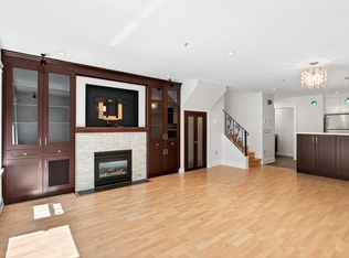 3436 Terra Vita Pl #60, Vancouver, BC