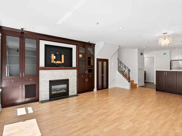 3436 Terra Vita Pl #60, Vancouver, BC V5K 5H6