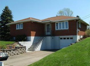 709 Maple Dr, Monongahela, PA 15063