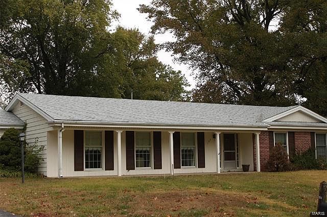 1st image of 194 River Bend Dr