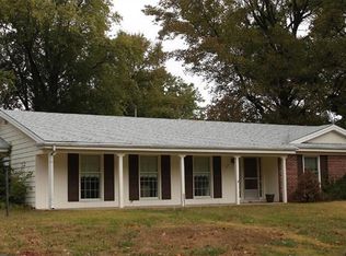 194 River Bend Dr, Chesterfield, MO 63017