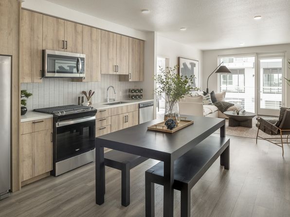 37 8th Ave #534
