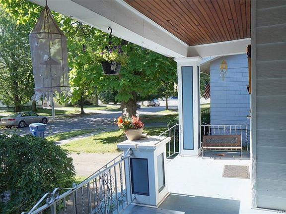 2nd image of 188 Wallace Ave