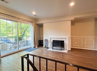 4515 1/2 Macarthur Blvd NW APT B, Washington, DC 20007