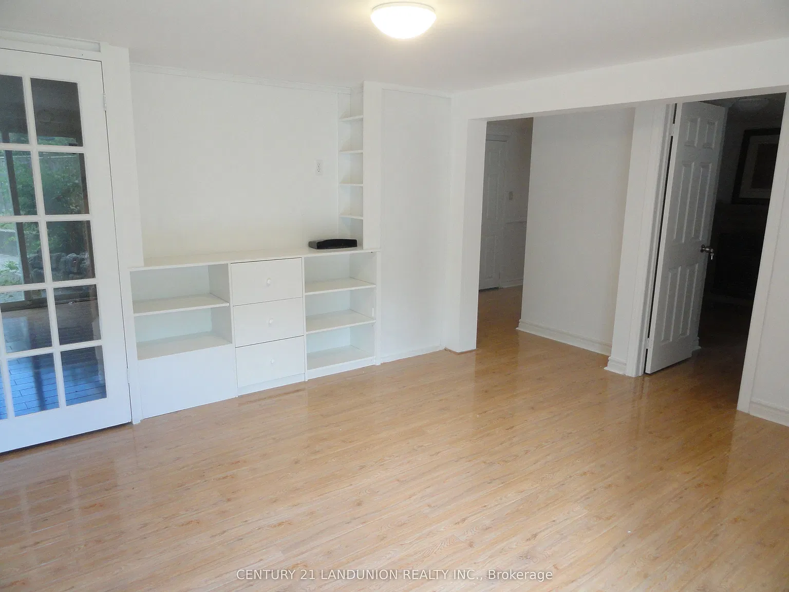 2 bed, $2,100 — Photo 3