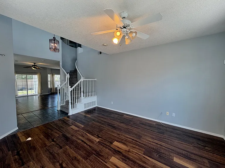 7300 Tricia Rd NE — Photo 23
