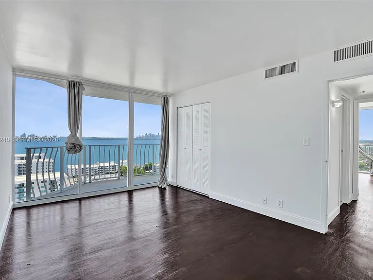 7601 E Treasure Dr #2205 — Photo 28