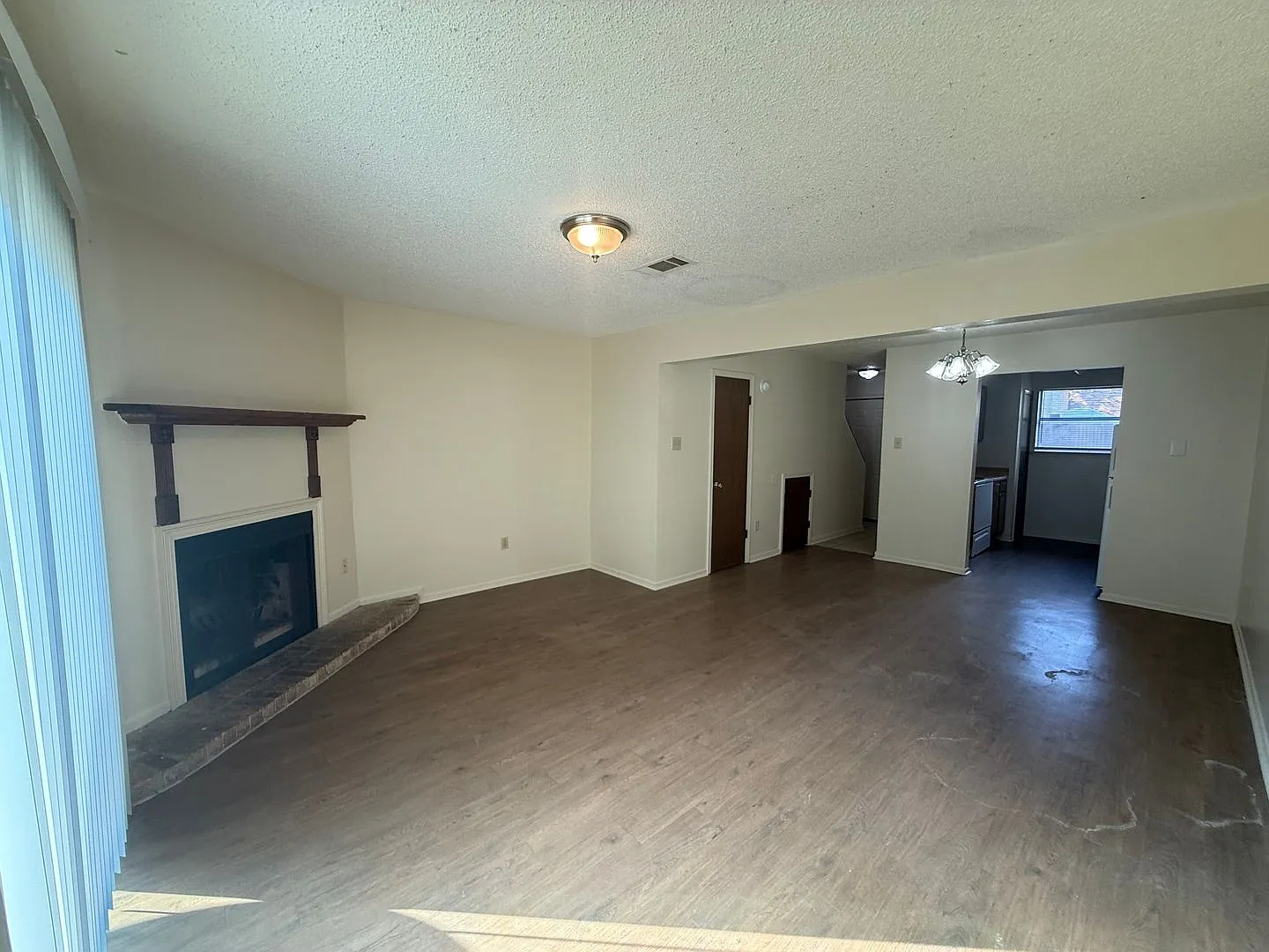 GM 1322 Jasper Ave — Photo 4