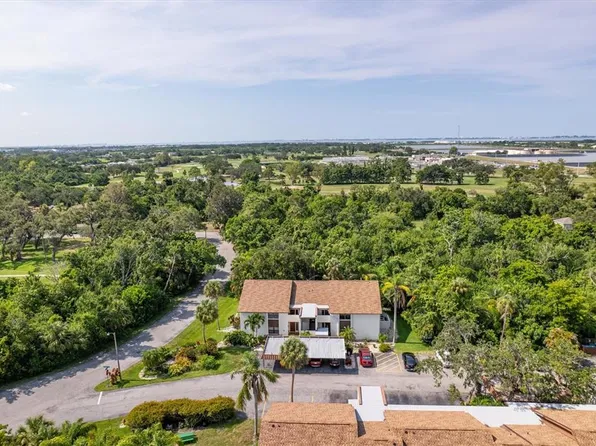 6066 Fairway Ln #1521, Bradenton, FL 34210