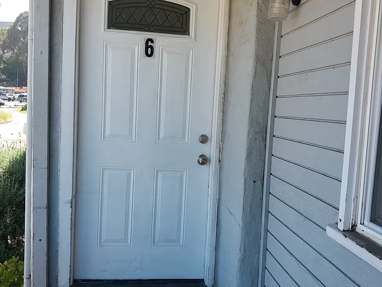 240 River St #6 — Photo 1