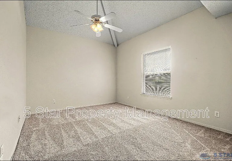 1315 Olga Mapula Dr — Photo 23
