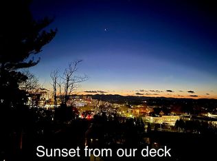 551 College St, Asheville, NC 28801