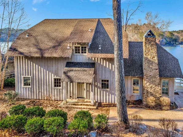 170 Point William Ln, Crane Hill, AL 35053